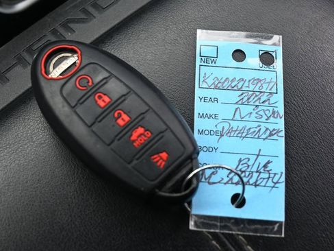 Used 2022 Nissan Pathfinder SL w/ SL Premium Package image 29