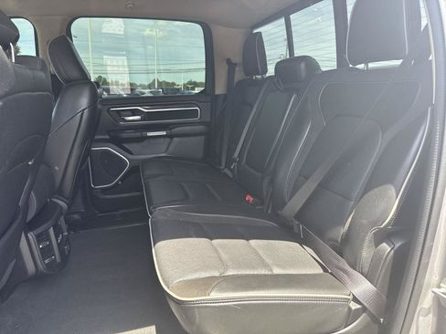 Used 2020 RAM 1500 Laramie AWD/4WD image 7