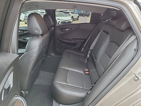 Used 2024 Chevrolet Malibu LT FWD image 10