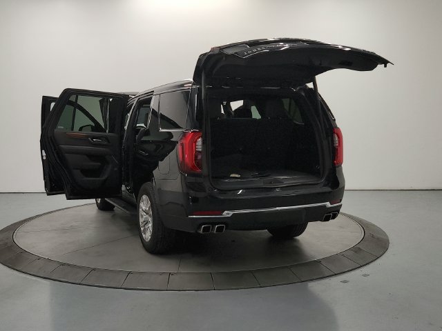 Used 2025 GMC Yukon Denali AWD/4WD image 15