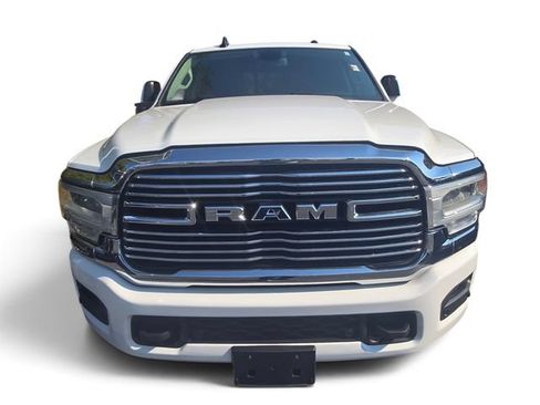 Used 2023 RAM 2500 Laramie AWD/4WD image 9