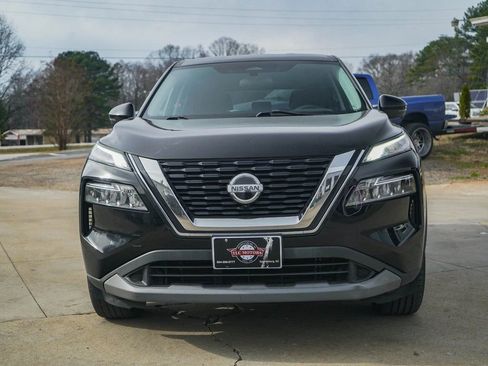 Used 2021 Nissan Rogue SV image 27