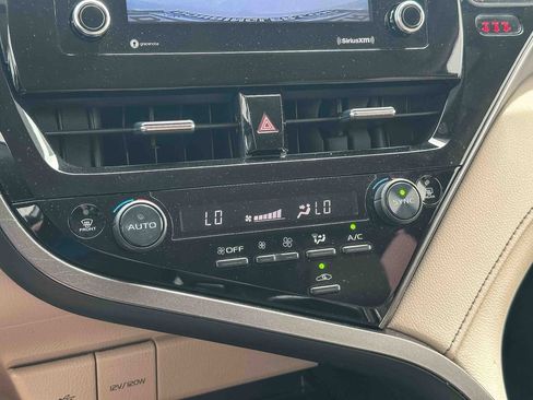 Used 2022 Toyota Camry LE FWD image 31