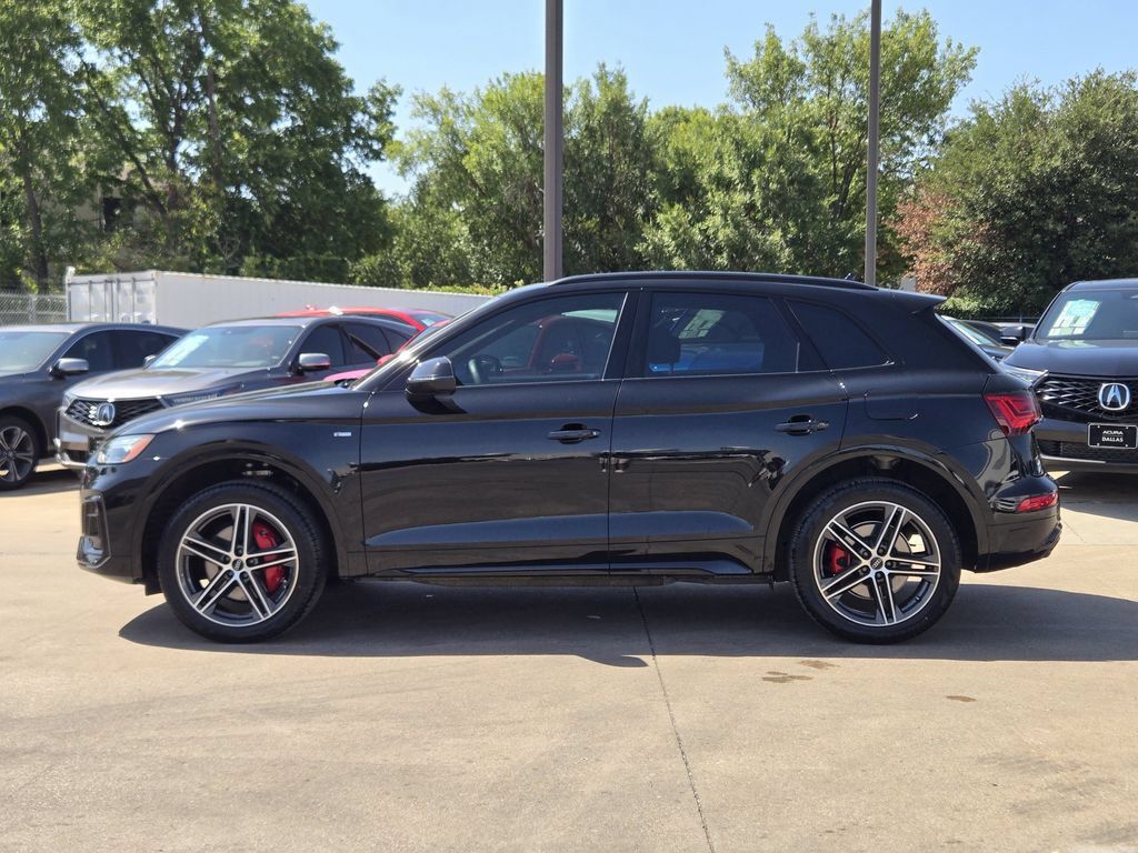 Certified 2025 Audi Q5 e Premium Plus AWD/4WD image 7