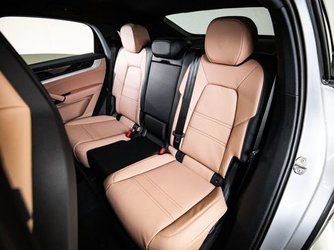 New 2026 Porsche Cayenne S AWD/4WD image 24