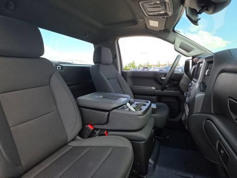 Used 2025 Chevrolet Silverado 1500 W/T RWD image 13
