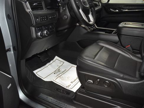 Used 2024 GMC Yukon XL Denali w/ Max Trailering Package AWD/4WD image 36