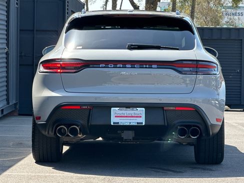 Used 2026 Porsche Macan AWD/4WD image 7