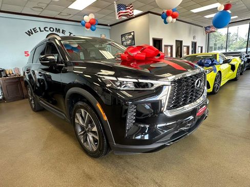 Used 2023 INFINITI QX60 Luxe image 4