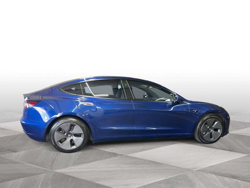 Used 2022 Tesla Model 3 RWD image 9