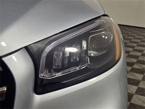 Certified 2025 Mercedes-Benz GLS 450 4MATIC image 10