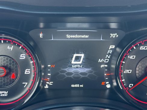 Used 2022 Dodge Charger SXT w/ Blacktop Package image 11