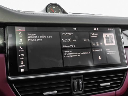 Used 2019 Porsche Cayenne image 34