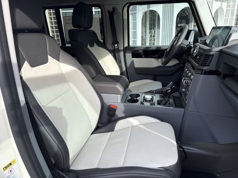 New 2025 INEOS Grenadier Fieldmaster Edition image 31