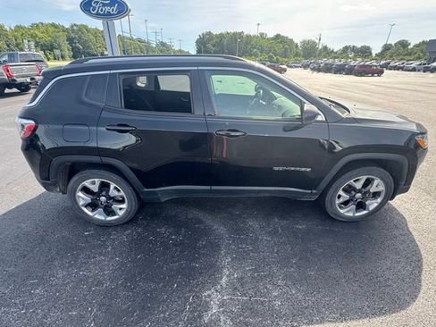 Used 2018 Jeep Compass Limited w/ Navigation Group AWD/4WD image 7