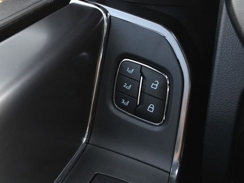 New 2026 Ford F350 4x4 Crew Cab Super Duty image 4