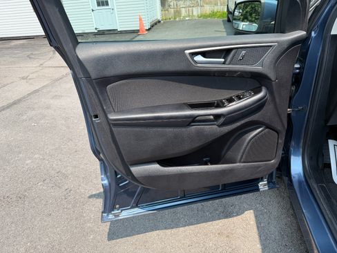 Used 2018 Ford Edge SEL AWD/4WD image 15