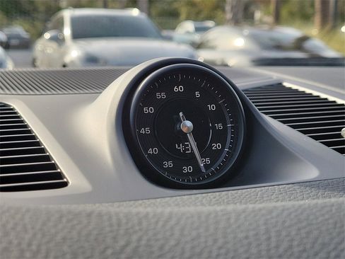 New 2026 Porsche Cayenne Coupe image 29