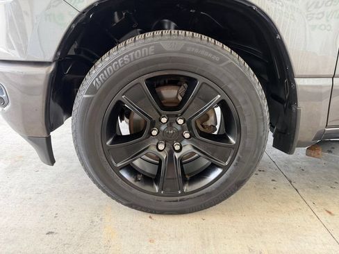 Used 2021 RAM 1500 Big Horn RWD image 15