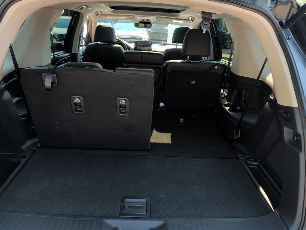 Used 2025 Honda Pilot Touring image 22