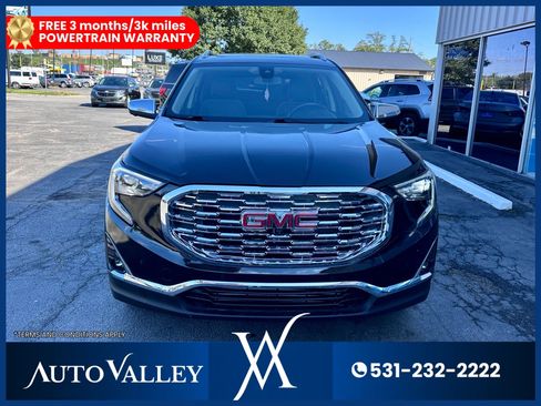 Used 2020 GMC Terrain Denali w/ Denali Premium Package AWD/4WD image 2