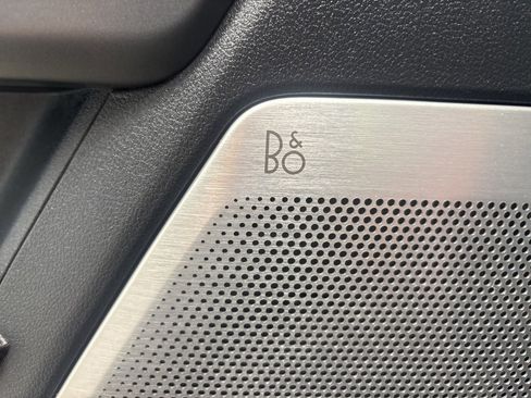 Used 2024 Ford F150 Lariat w/ Equipment Group 502A High image 23