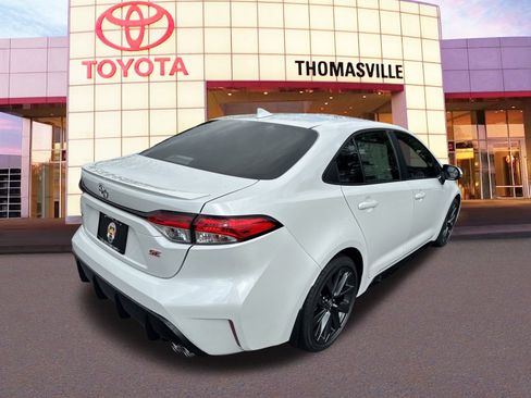 New 2025 Toyota Corolla SE FWD image 5