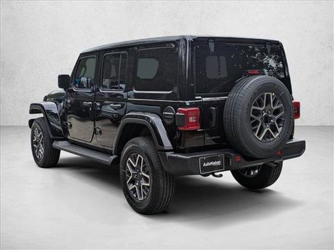 New 2026 Jeep Wrangler Unlimited Sahara AWD/4WD image 7