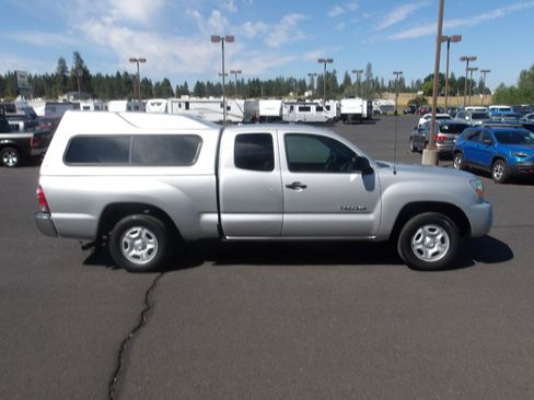 Used 2010 Toyota Tacoma 2WD Access Cab w/ SR5 Pkg #2 image 6