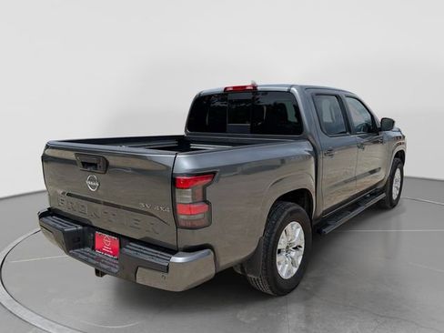 Used 2024 Nissan Frontier SV w/ SV Convenience Package AWD/4WD image 4