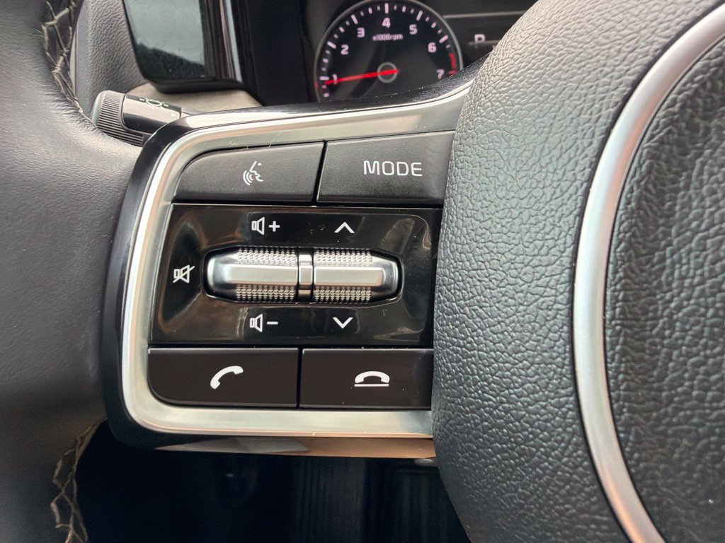 Used 2023 Kia Sorento EX FWD image 30