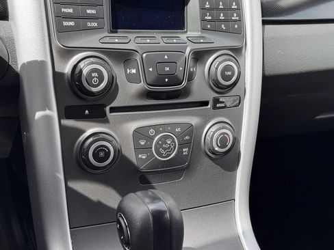 Used 2013 Ford Edge SE FWD image 22