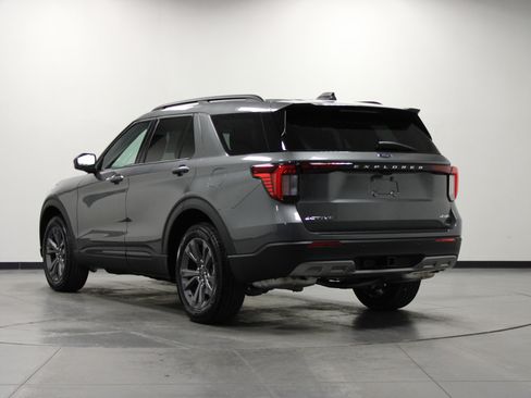 New 2026 Ford Explorer Active image 6
