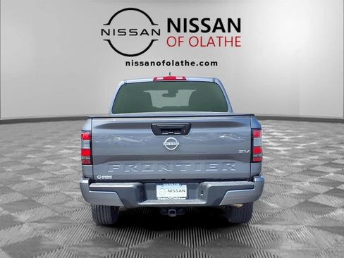 Certified 2023 Nissan Frontier SV RWD image 27