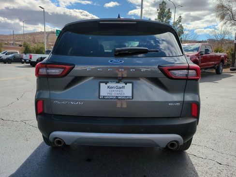 Used 2025 Ford Escape Platinum image 4