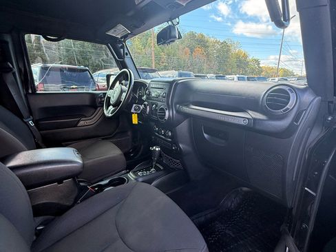 Used 2017 Jeep Wrangler Willys Wheeler image 8