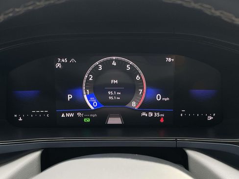 Certified 2024 Volkswagen Taos SE AWD/4WD image 23
