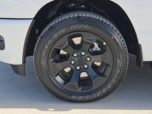 New 2026 RAM 1500 Express image 9