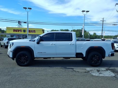 Certified 2026 GMC Sierra 2500 AT4 w/ AT4 Premium Plus Package AWD/4WD image 7