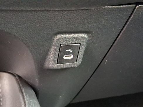 Used 2023 Toyota Corolla LE FWD image 23