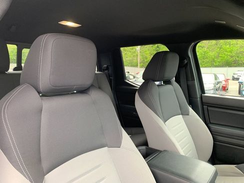 Used 2024 Toyota Tacoma TRD Sport w/ TRD Sport Upgrade Package AWD/4WD image 18