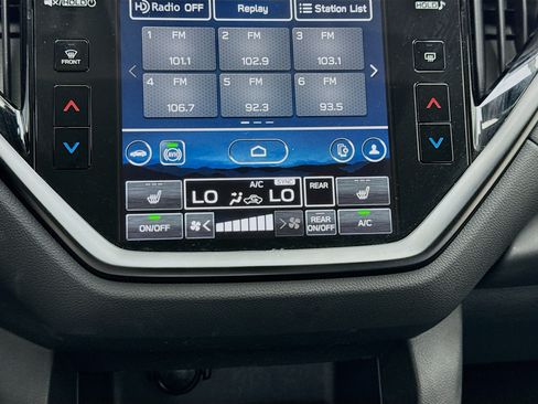 Used 2025 Subaru Ascent Onyx Edition AWD/4WD image 11
