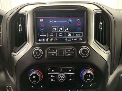 Used 2021 Chevrolet Silverado 1500 LT Trail Boss w/ Convenience Package II image 20