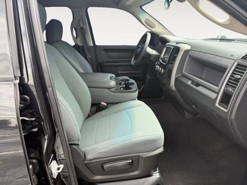 Used 2018 RAM 1500 Express w/ Black Ram 1500 Express Group image 15