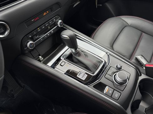 New 2025 MAZDA CX-5 Carbon Edition image 13