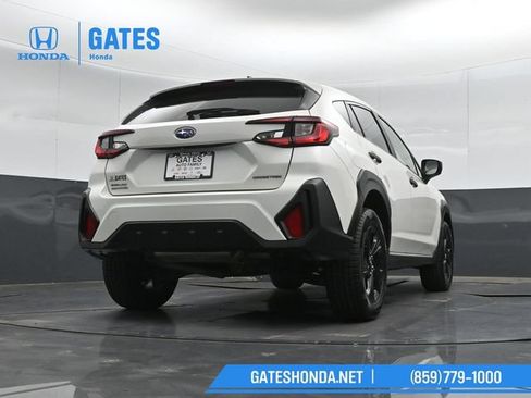Used 2025 Subaru Crosstrek 2.0i AWD/4WD image 34