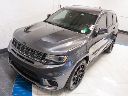 Used 2018 Jeep Grand Cherokee Trackhawk AWD/4WD image 42