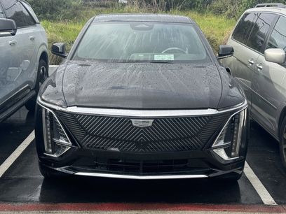 New 2025 Cadillac Lyriq Luxury