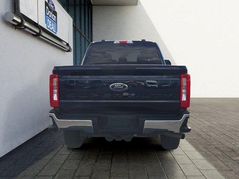 Certified 2025 Ford F250 XLT AWD/4WD image 4