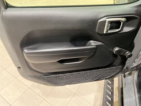 Used 2021 Jeep Wrangler Unlimited Sport AWD/4WD image 20